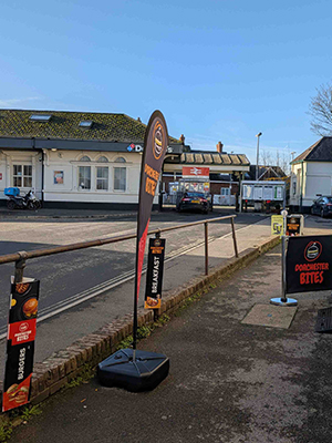 Bollard-Covers-+-Flag