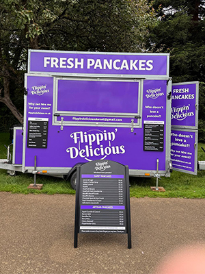 Pancake-Trailer-Signs