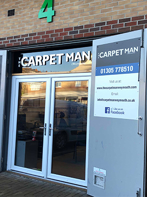 Raised-Acrylic-Letters